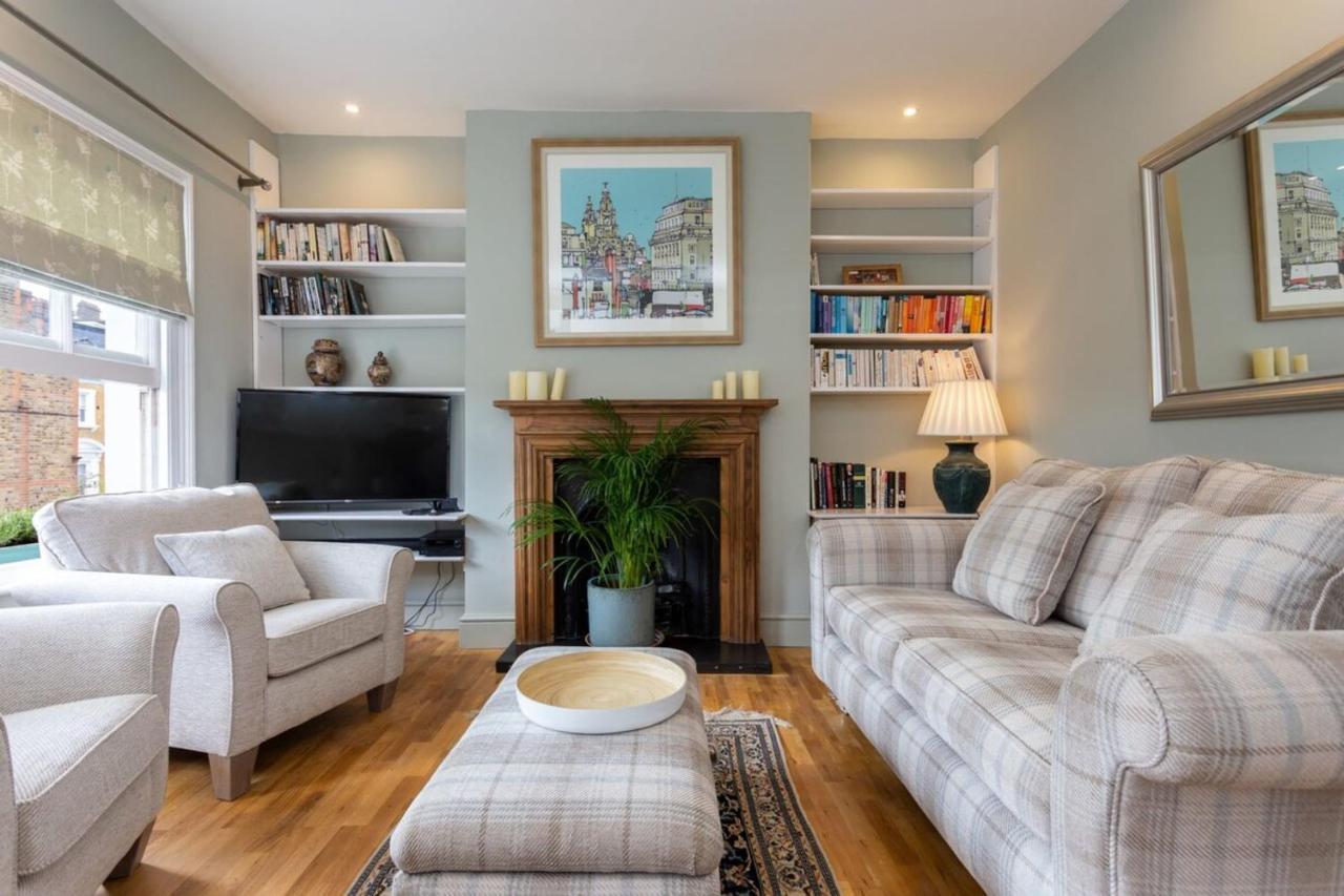 Quaint 2 Bedroom Flat - 9 Minutes Walk To Vauxhall Tube Londres Exterior foto