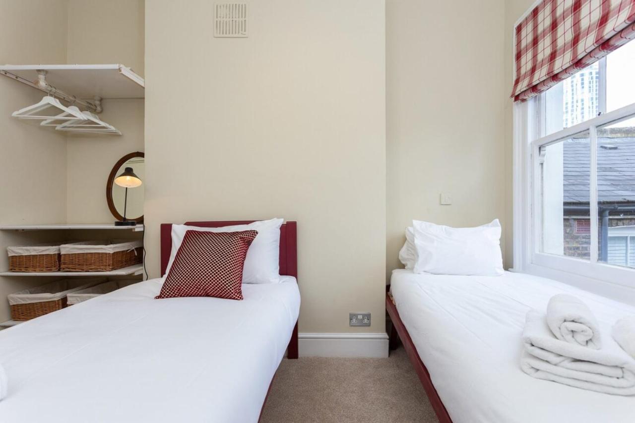Quaint 2 Bedroom Flat - 9 Minutes Walk To Vauxhall Tube Londres Exterior foto
