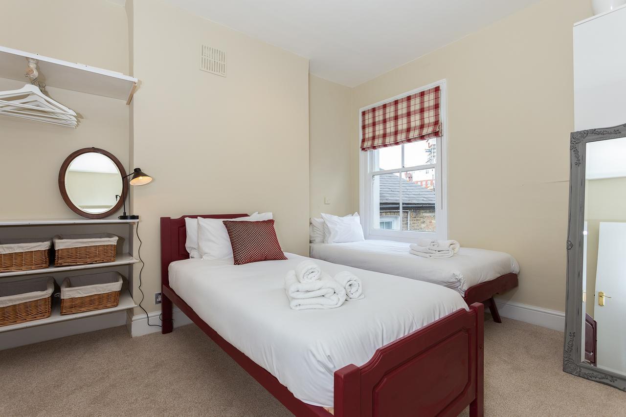 Quaint 2 Bedroom Flat - 9 Minutes Walk To Vauxhall Tube Londres Exterior foto